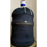 Чохли на Бутлі для Води "Moet"